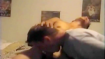 Homemade Gay College Swallowing Cum Blowjob