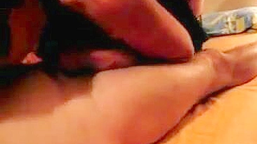 Homemade Bi 3Some Amateur GroupSex with MILFs & Cuckolds