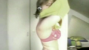 Homemade Porn Video - Blonde Mom Striptease with Young Teens