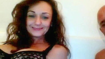 Homemade Bi-Sexual Webcam Threesome with Bisexuals, Gangbang, and Gay Couples