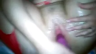 Homemade German Squirting Orgasm with Chubby Girlfriend