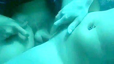 Wild Amateur Scuba Sex in Outdoor Swimming Pool