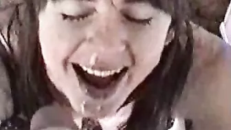 Homemade Slut Wife Gets Cumshot Facial with Blowjob