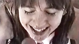 Homemade Slut Wife Gets Cumshot Facial with Blowjob