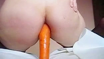 Homemade Porn Video with Big Butts, Dildos, Anal Sex & Orgasms