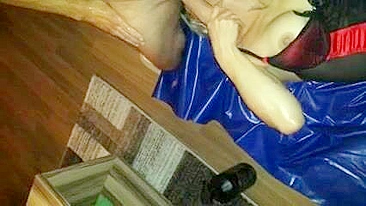 Homemade Swingers' Wife Blows Hubby Big Cock while Filming Amateur Porn with Blonde MILF