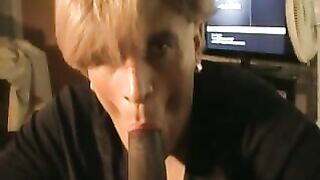 Homemade Amateur BBGay Tranny Blowjob with Daddy Tee