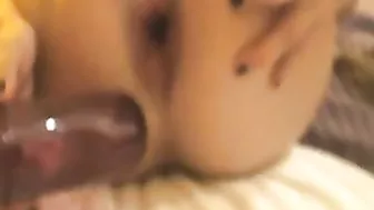 Homemade Anal Slut MILF Gapes Amateur Ass Masterbates