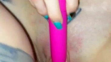 Homemade Squirt Orgasm with Shaved Pussy & Tattoos