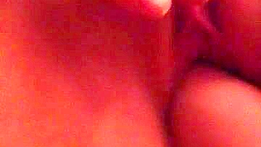 Girlfriend Gaping Pussy Fisted in Homemade Sex Amateur Video