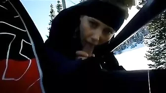 Homemade Blowjob on Ski Lift with Cum in Mouth - Amateur Porn