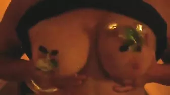 Homemade Porn with Jingle Jugs - Amateur Big Boob Busty Natural Tits