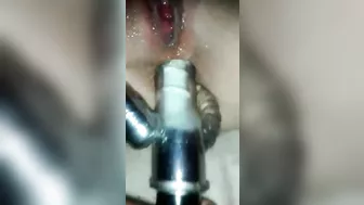 Amateur Girlfriend Homemade Anal Orgasm with Dildo & Squirting