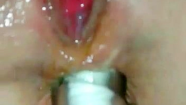 Amateur Girlfriend Homemade Anal Orgasm with Dildo & Squirting