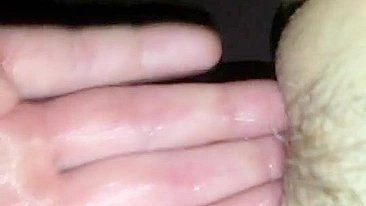 Homemade Squirt & Fuck with Amateur Girlfriend Cumming Orgasm