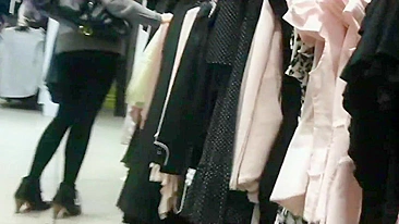 Homemade Sex with GF Public Cum Swallow & BJ