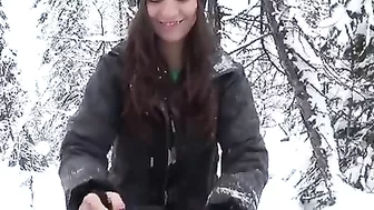 Homemade Blowjobs in the Snow with Amateur College Girlfriends Homemade Blowjobs in the Snow with Amateur College Girlfriends