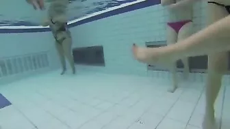 Amateur Swinger Couple Public Blowjob & Handjob in Homemade Underwater Sex