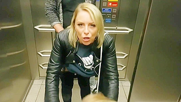 Homemade Public Sex with Blonde German Girlfriend in Elevator