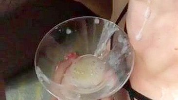 Wild Wife Homemade Bukkake Gangbang with BBC and Cum in Mouth