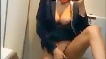 Homemade Masturbation on Airplane with Big Boobs & Tits-Amateur Public Selfie