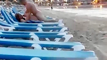 Uninhibited Amateurs Fuck on Beach Sunlounge in Public