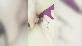 Homemade Porn Video - Wife Fingering & Masturbation in Car