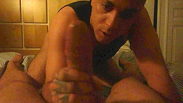 Amateur Homemade Gay Porn with Big Dick Deepthroat Blowjob