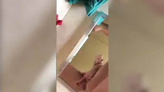 Homemade Public Fingering Fun with Skinny Amateur