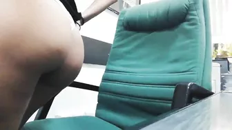 Homemade Masturbation Amateur Porn in Office Dress during Boss' Meeting