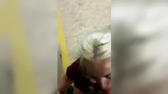 Homemade Blowjobs with Blonde Sluts - Amateur Facials & Cum in Mouth