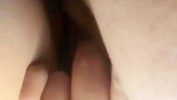 Homemade Porn - Amateur Teen Fingering & Masturbating in Car