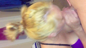 Homemade Sex with Insatiable MILF Swallowing Two Loads