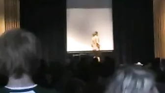 Homemade Striptease Amateur Dance by College Teens