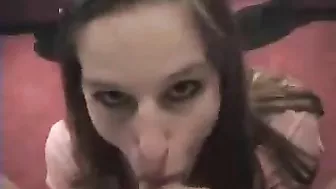 Homemade Porn with Brunette Girlfriends in Deepthroat Blowjobs & Swallowing Big Dicks