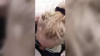 Homemade Blowjob in Public with Amateur Girlfriend during Covid-19 Nature Walk