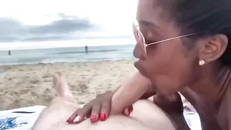 Public Blowjob by Ebony Beauty on Beach Public Blowjob by Ebony Beauty on Beach