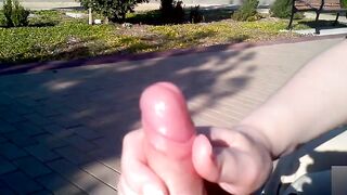 Homemade Public Handjob with Big Cumshot Amateur Outdoor Sex