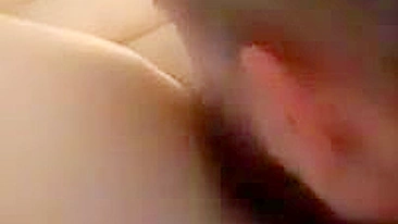 Homemade Bi Cuckold Threesome with Wife Sharing and Cum Eating