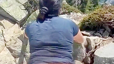 Amateur Asian Porn with Big Booty in National Park