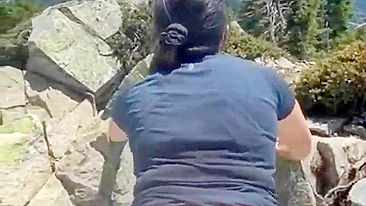 Amateur Asian Porn with Big Booty in National Park