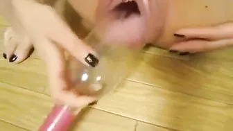 Japanese Amateur Gapes with Bottle & Dildo during Homemade Masturbation