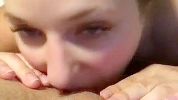 Homemade Amateur Rim Job & Salad Tossing with Naughty Girlfriend