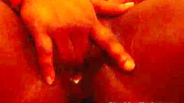 Homemade Ebony Porn - Amateur Fingering & Masturbation with Wet Black Pussy