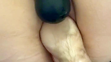 Homemade Wife Fisting Squirts Amateur Cum