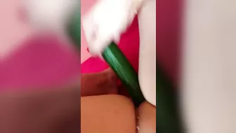 Homemade Cucumber Fun - Amateur Masturbation with Fresh Produce