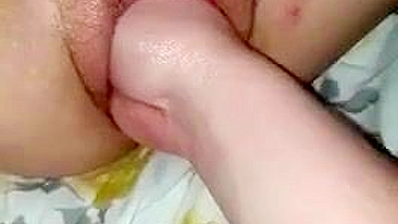 MILF Wife Homemade Fisting Porn Video with Cum Shots