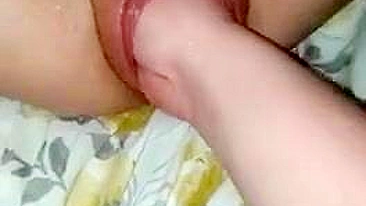 MILF Wife Homemade Fisting Porn Video with Cum Shots