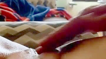 Jersey Squirter Homemade Amateur Orgasm