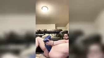 Homemade MILF Orgasm with Giant Dildo